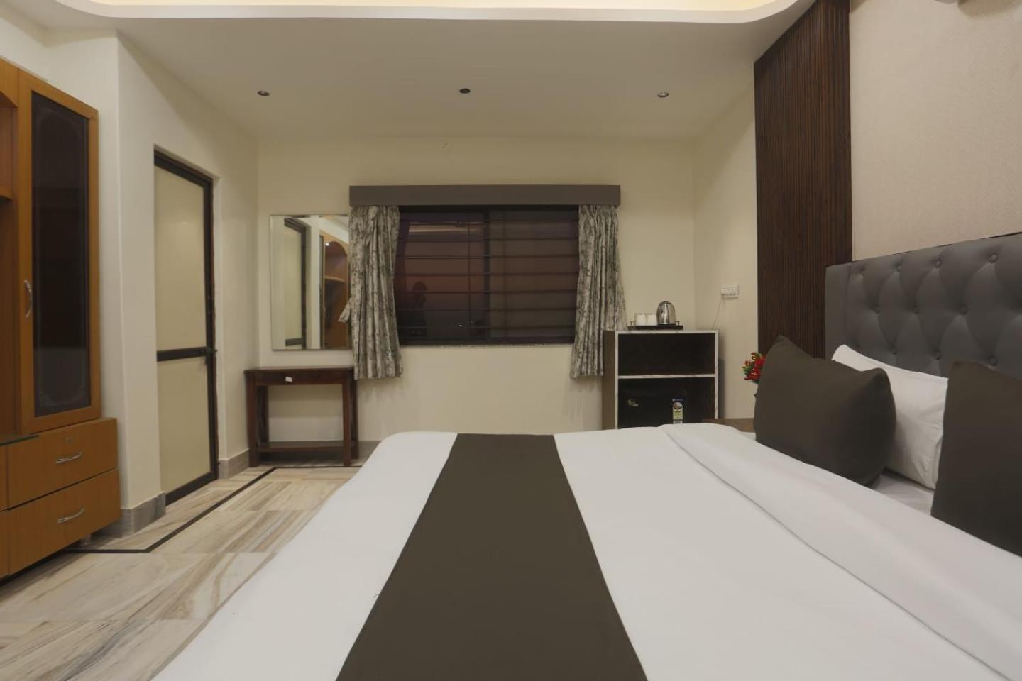 Holiday Out Hotel Джодхпур Экстерьер фото