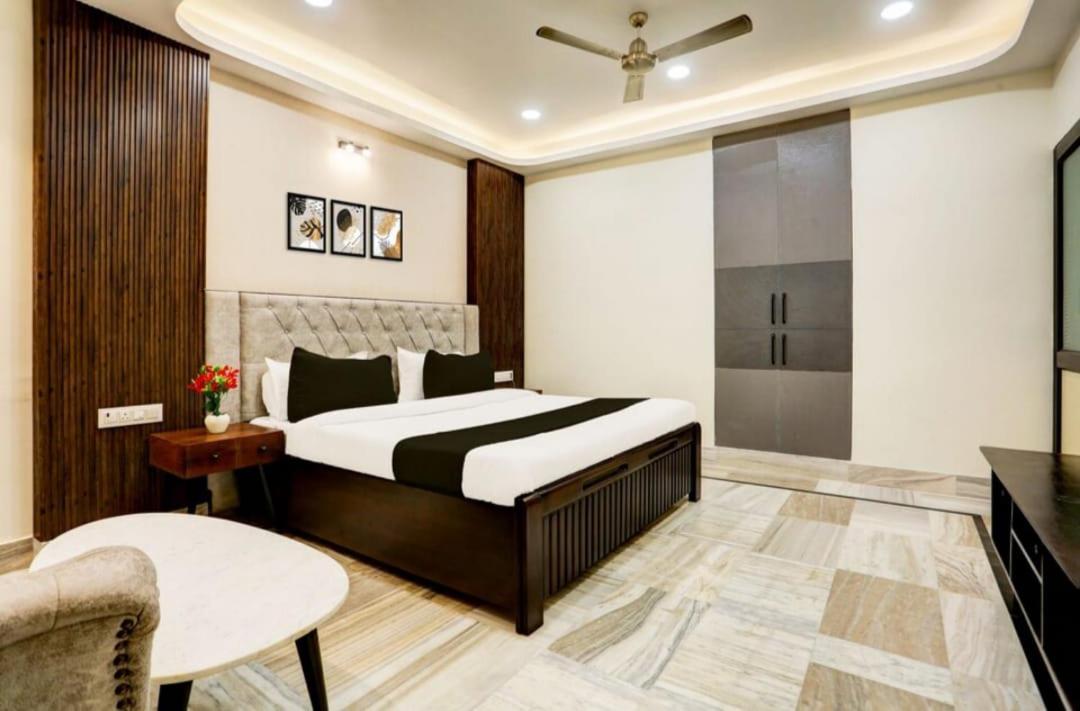 Holiday Out Hotel Джодхпур Экстерьер фото