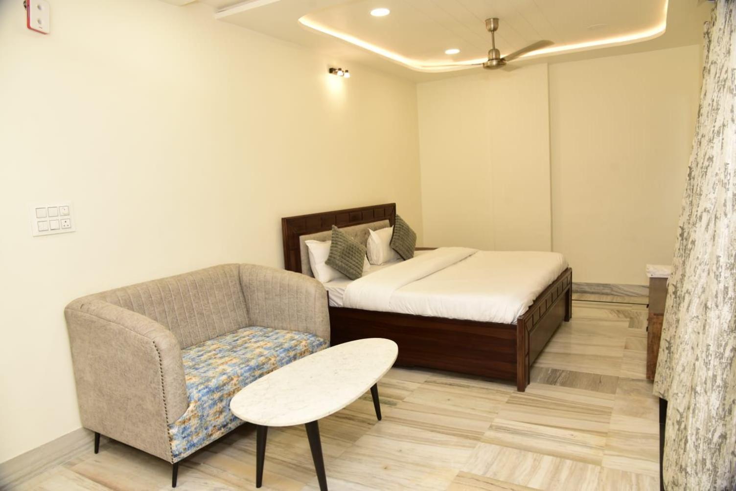Holiday Out Hotel Джодхпур Экстерьер фото